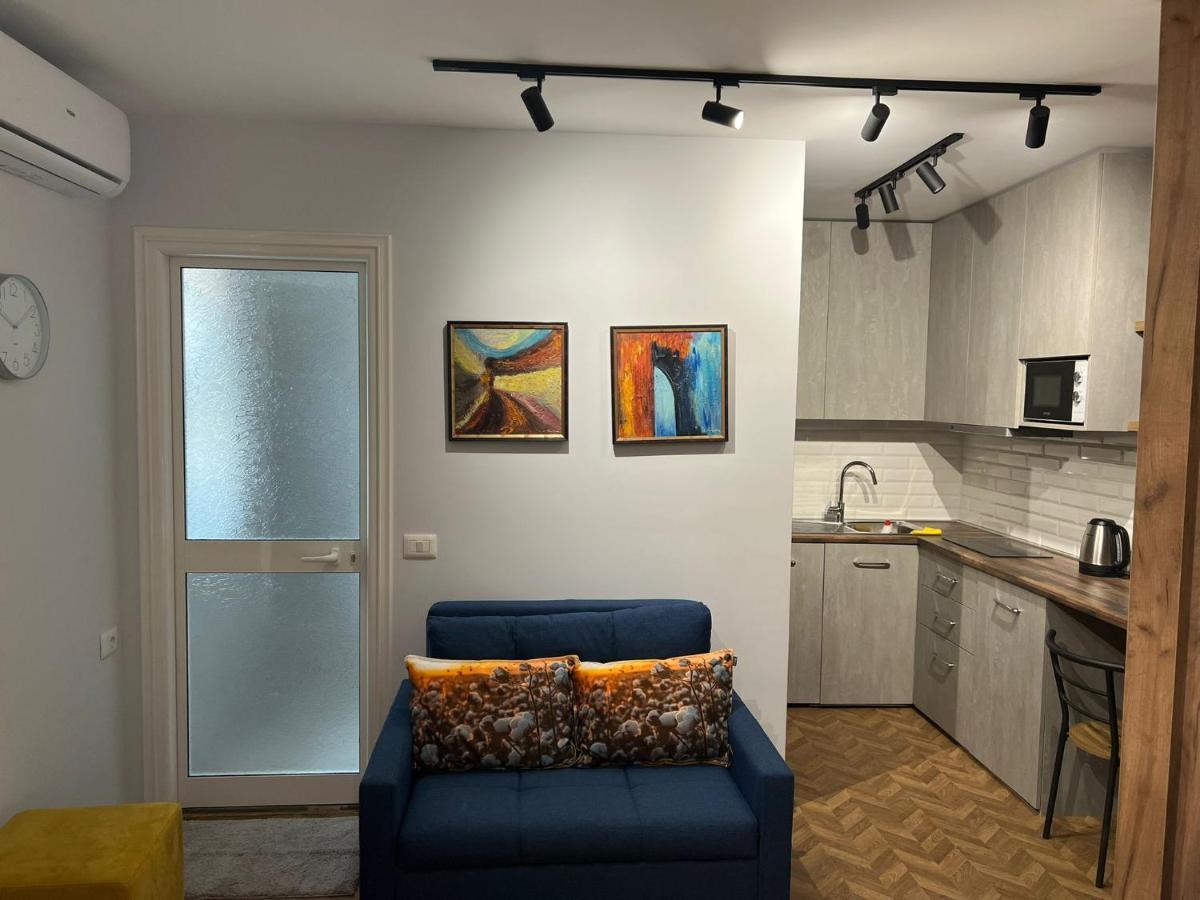 Florent'S Superb Studio, Free Parking & Garden!! Tirana Esterno foto